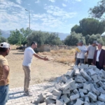buharkentte-bozulan-sokaklarda-kilit-parke-calismasi-suruyor-2pfT9aUV.jpg