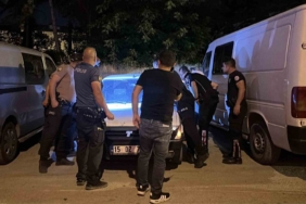 burdurda-aracin-icinde-hareketsiz-bulunan-genc-hastanede-hayatini-kaybetti-lU5qOcSN.jpg
