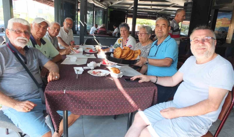 burhaniyede-gazeteci-senol-torlak-icin-lokma-hayri-duzenlendi-tCaGOXnQ.jpg