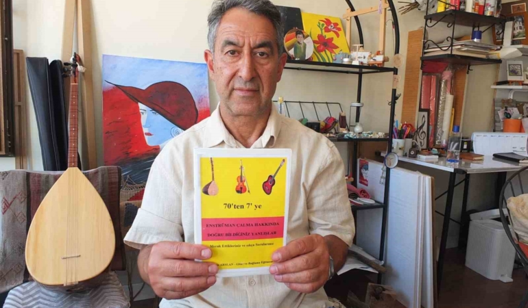 burhaniyeli-egitmen-70den-7ye-kitap-yazdi-cNpTn5nr.jpg