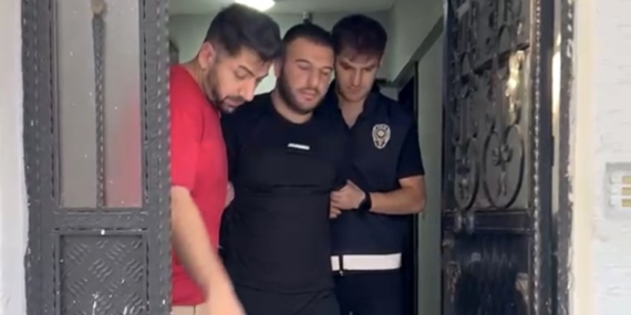 bursada-firarilere-nefes-aldirilmadi-toplam-50-yil-hapis-cezasi-bulunan-3-hukumlu-yakalandi-IJ6rYgGI.jpg