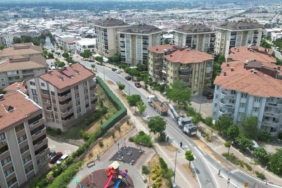 buyuksehir-ucevler-mahallesinde-asfalt-yeniliyor-7Rd4b9Pw.jpg