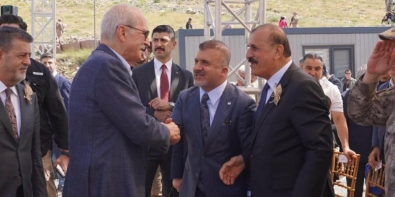 celal-kadooglu-ve-tbmm-baskani-numan-kurtulmus-bir-araya-geldi-ulMfNcZF.jpg