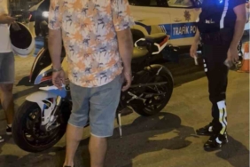 corluda-akrobatik-hareketler-yapan-motosikletliye-agir-ceza-jirJiyhf.jpg
