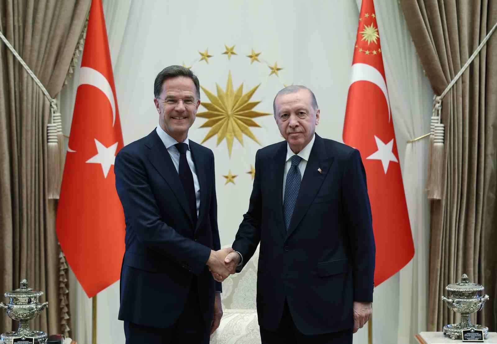 cumhurbaskani-erdogan-nato-genel-sekreteri-rutteyi-kabul-etti-IjfGckBb.jpg