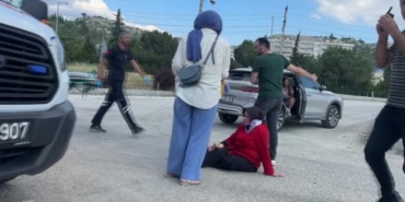 direksiyon-hakimiyetini-kaybeden-motosiklet-surucusu-yaralandi-cg7FLiKd.jpg