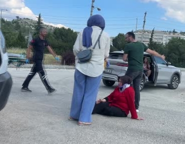direksiyon-hakimiyetini-kaybeden-motosiklet-surucusu-yaralandi-cg7FLiKd.jpg