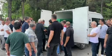 dis-tedavisi-icin-gittigi-hastanede-hayatini-kaybeden-8-yasindaki-kiz-son-yolculuguna-ugurlandi-AmagwtcV.jpg