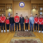 dpu-hentbol-takimlarindan-turkiye-sampiyonasinda-buyuk-basari-lbH8b6rx.jpg