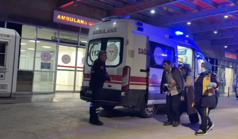 dugun-yemeginden-50-kisi-zehirlendi-iddiasi-LGi5Ip44.jpg