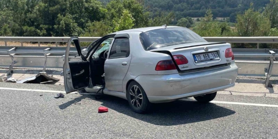 edremit-balikesir-karayolunda-trafik-kazasi-QWq6kIgg.jpg