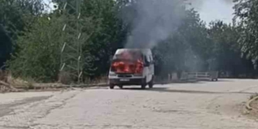 elazigda-minibus-yangini-mKdJ5dyy.jpg