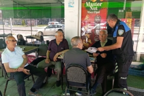erzurum-polisi-sahada-dadas-kemer-takar-her-soze-kanmaz-GS1xpi9Z.jpg