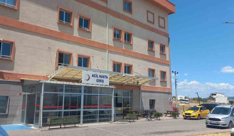 ezinede-hastane-tuvaletinde-poset-icinde-bebek-cesedi-bulundu-EFx2NJAK.jpg