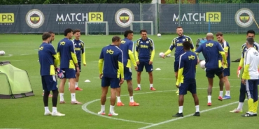 fenerbahce-avusturyada-gunu-cift-antrenmanla-tamamladi-trWkquOa.jpg