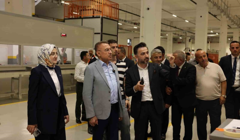 fuat-oktay-akyurt-140-ulkeye-ihracat-yapan-buyuk-bir-uretim-ussu-haline-geldi-DufdaOy8.jpg
