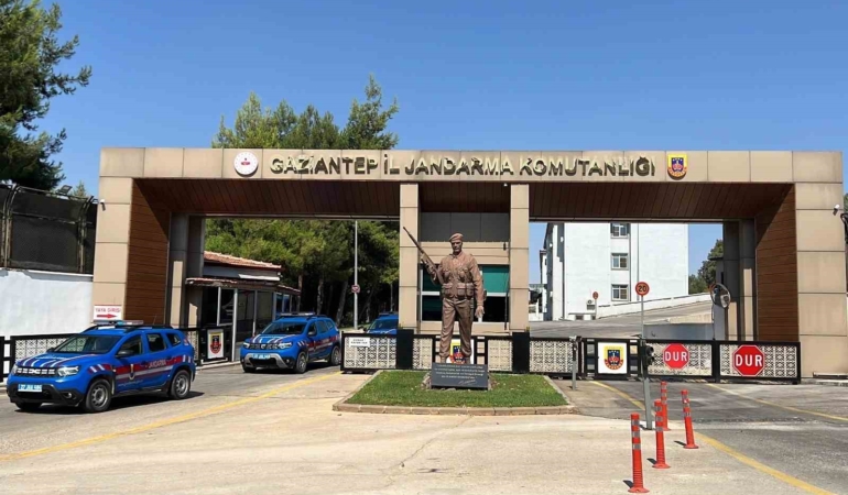 gaziantepte-hirsizlik-suphelisi-8-sahis-tutuklandi-spmnFaMj.jpg