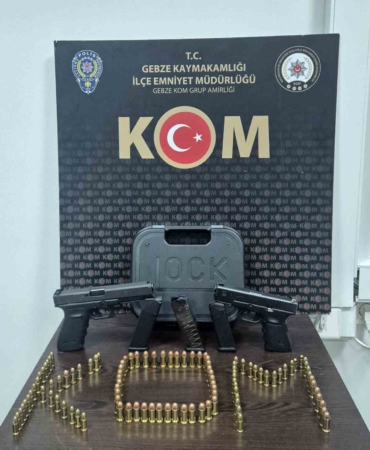 gebzede-ruhsatsiz-silah-ve-change-arac-operasyonu-CRlJE3Xg.jpg