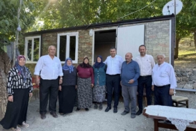 gediz-belediyesi-magdur-vatandaslarin-yaninda-ITkYRKpt.jpg