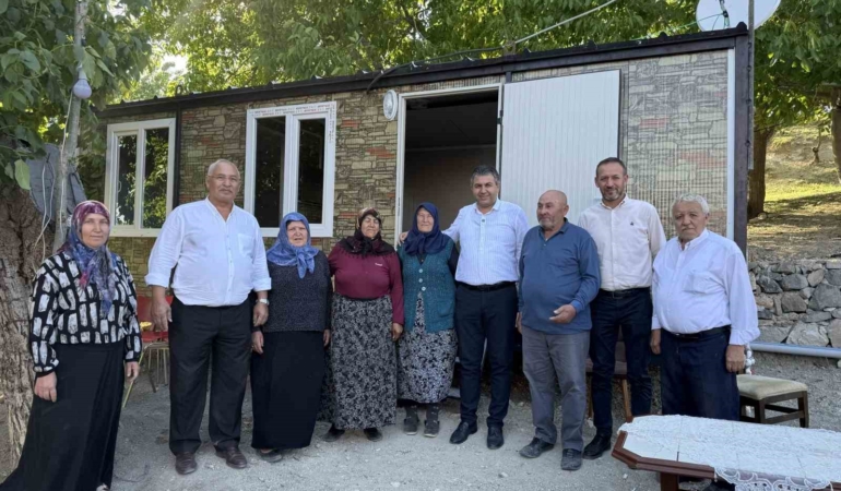 gediz-belediyesi-magdur-vatandaslarin-yaninda-ITkYRKpt.jpg