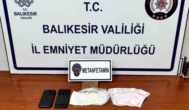 gonende-uyusturucu-operasyonu-2-supheli-tutuklandi-2uXAuV5W.jpg
