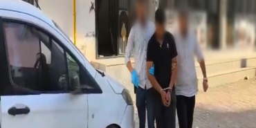 "GÜVENLİ ÖDEME SİSTEMİ" KILIFIYLA DOLANDIRICIK YAPAN ÇETE ÇÖKERTİLDİ: 10 KİŞİ TUTUKLANDI KENDİLERİNİ "NOTER GÖREVLİSİ" OLARAK TANITTILAR, VATANDAŞLARI DOLANDIRDILAR