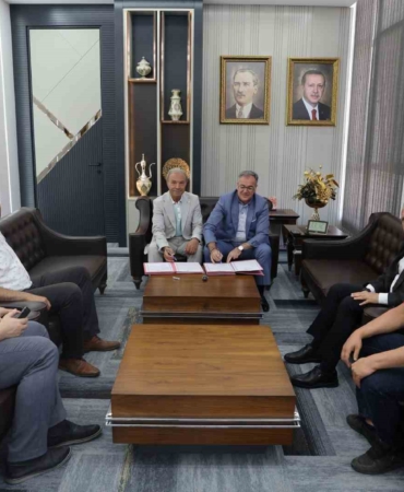 hacilarda-kiyafetler-umuda-donusecek-iQiazmR6.jpg