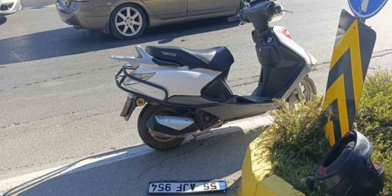 hafif-ticari-arac-ile-motorlu-bisiklet-carpisti-1-yarali-wBLsfZtI.jpg