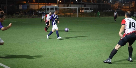 hatayda-38erhan-aksay-futbol-turnuvasi-53-takimin-katilimiyla-suruyor-EZg2lZxc.jpg