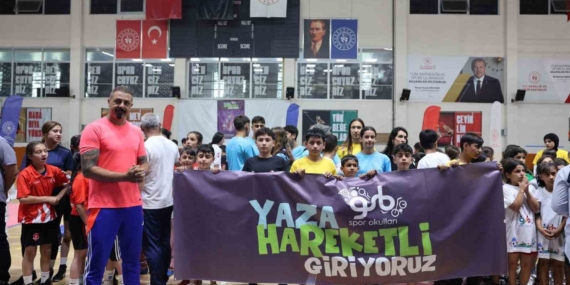 igdirda-yaz-spor-okullari-coskuyla-basladi-WGOz5zdD.jpg