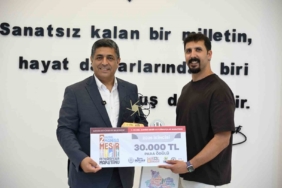ihanin-objektifi-odul-getirdi-AuqbXUOO.jpg