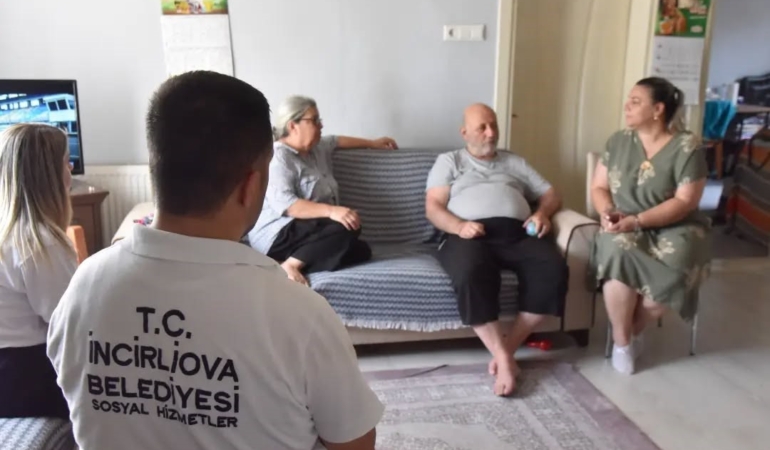 incirliova-belediyesinden-ihtiyac-sahibi-vatandaslara-hasta-yatagi-destegi-8HVwNnd3.jpg