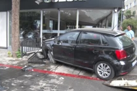 kadikoyde-kadin-surucu-galeriye-daldi-JlaYdhz1.jpg