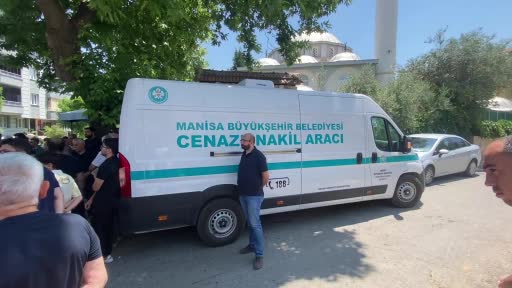 kalbine-yenilen-egitimci-son-yolculuguna-ugurlandi-AYAXgXLa.jpg