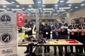 kapsul-azak-rocket-team-abdde-dunya-birincisi-oldu-txt6W8Pq.jpg