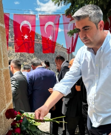 kartaldan-basbaglara-uzanan-vefa-anma-programi-her-yil-daha-genis-katilimla-buyuyor-cfUZEM4d.jpg