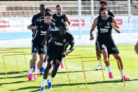 kassoum-ouattara-besiktas-formasiyla-ilk-antrenmanina-cikti-KR5npErL.jpg