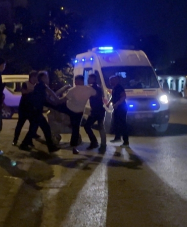 kayseride-cocuklar-arasinda-bicakli-kavga-1-yarali-1-gozalti-8zQp5A5P.jpg