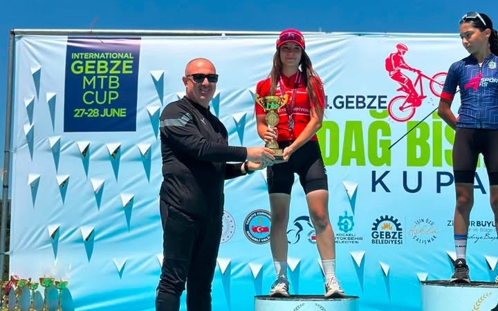 kayserili-sporculardan-gebzede-madalya-yagmuru-22lLAEka.jpg