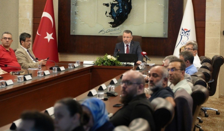 kbu-senatosunda-uluslararasi-basarilar-ve-yeni-hedefler-gorusuldu-8NX8t5lh.jpg