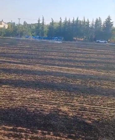 keskin-mahallesindeki-ot-yangini-buyumeden-sonduruldu-JKJBtz6K.jpg