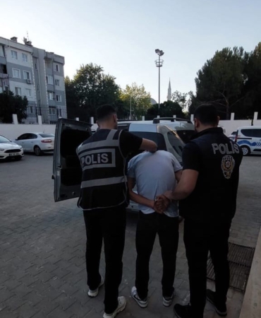 kiralik-aracla-geldigi-ilcede-3-hirsizlik-olayina-karisan-supheli-yakalandi-LHK8Ikch.jpg