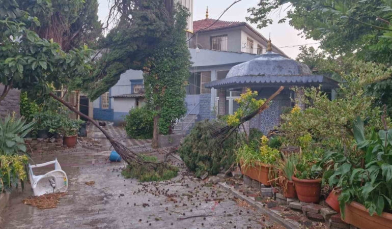 kirkagacta-firtina-hayati-olumsuz-etkiledi-KCggNlZN.jpg