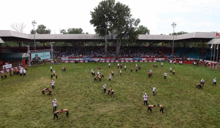 kirkpinarda-ceyrek-finalistler-belli-oldu-h1Sf6pVS.jpg
