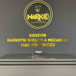 kirsehirde-ruhsatsiz-tabanca-sarjor-ve-fisek-ele-gecirildi-z8VgUJzz.jpg