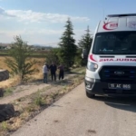 kontrolden-cikan-traktor-sarampole-devrildi-1-yarali-PEK4dKbg.jpg