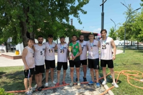 koycegizdeki-plaj-hentbolu-turnuvasi-odul-toreniyle-sona-erdi-LKQPnXAK.jpg