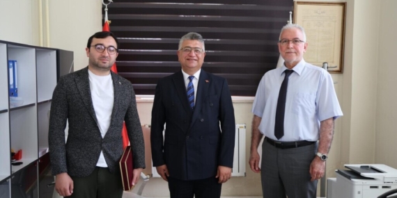 kutahya-dumlupinar-universitesi-surekli-egitim-merkezinde-gorev-degisimi-Pupn1j8c.jpg