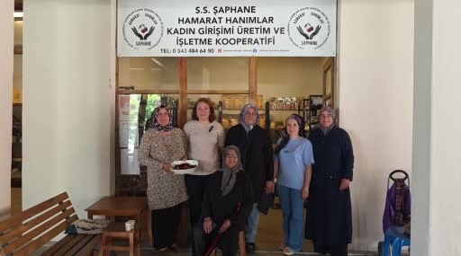 kutahyali-hamarat-hanimlarin-hedefi-markalasma-ve-ihracat-F9ttQsn4.jpg