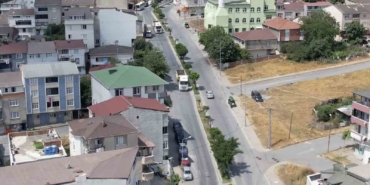mahalle-sakinlerinden-hafriyat-kamyonu-tepkisi-cocuklarimiz-tehlike-altinda-U9sDUrrI.jpg
